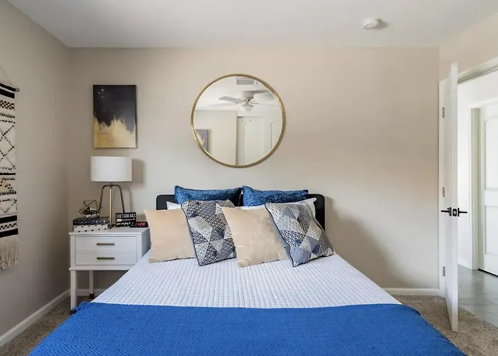 Colorful Desert Hideaway - Heated Pool & Bbq * Scottsdale